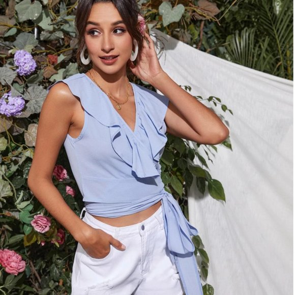 NEW Light Baby Blue Ruffle Crop Top with wrap around Bow - Picture 4 of 5